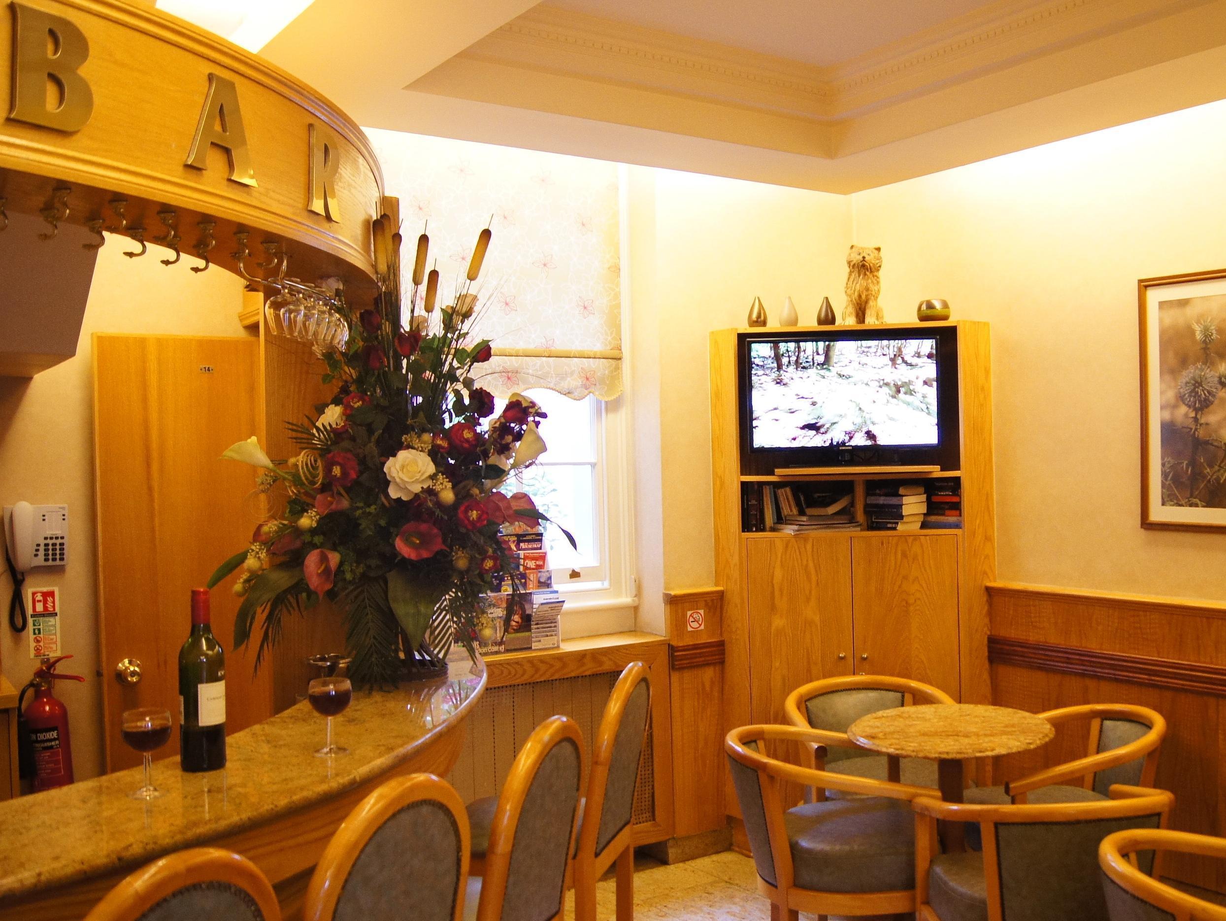 The Nayland Hotel Лондон Екстериор снимка